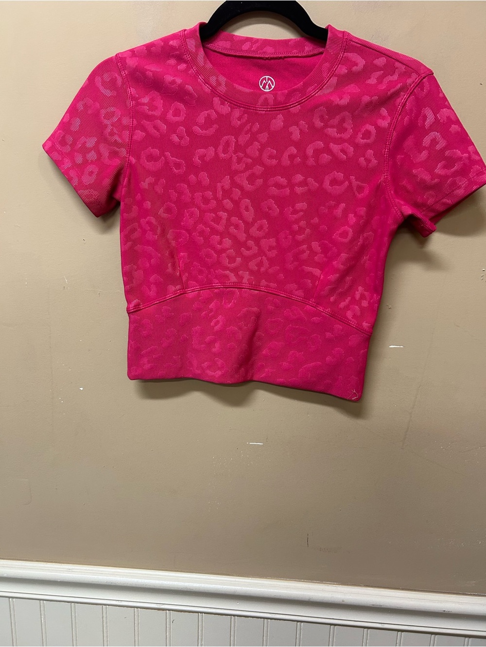 Move Theology Women's Pink Cropped Tank Top Size M